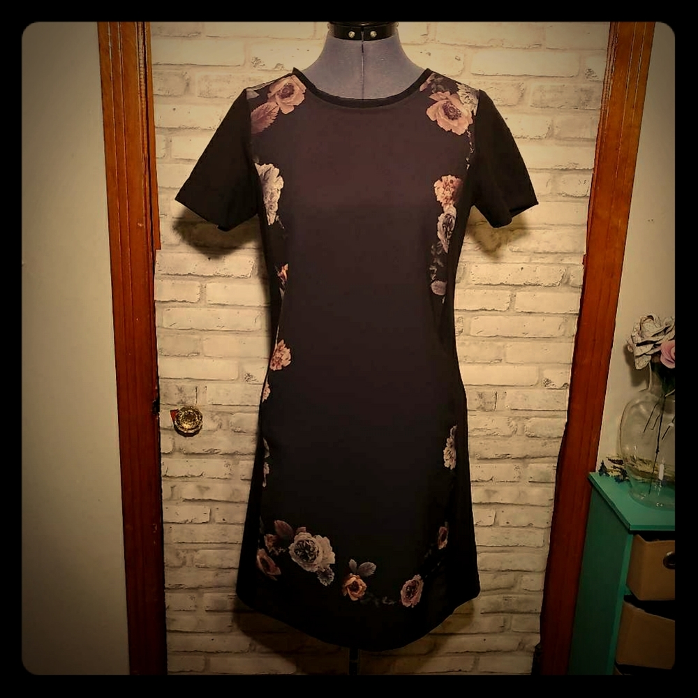 Simply Vera Vera Wang Floral Shift Dress